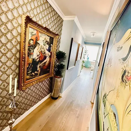 Empress House * Amesterdão